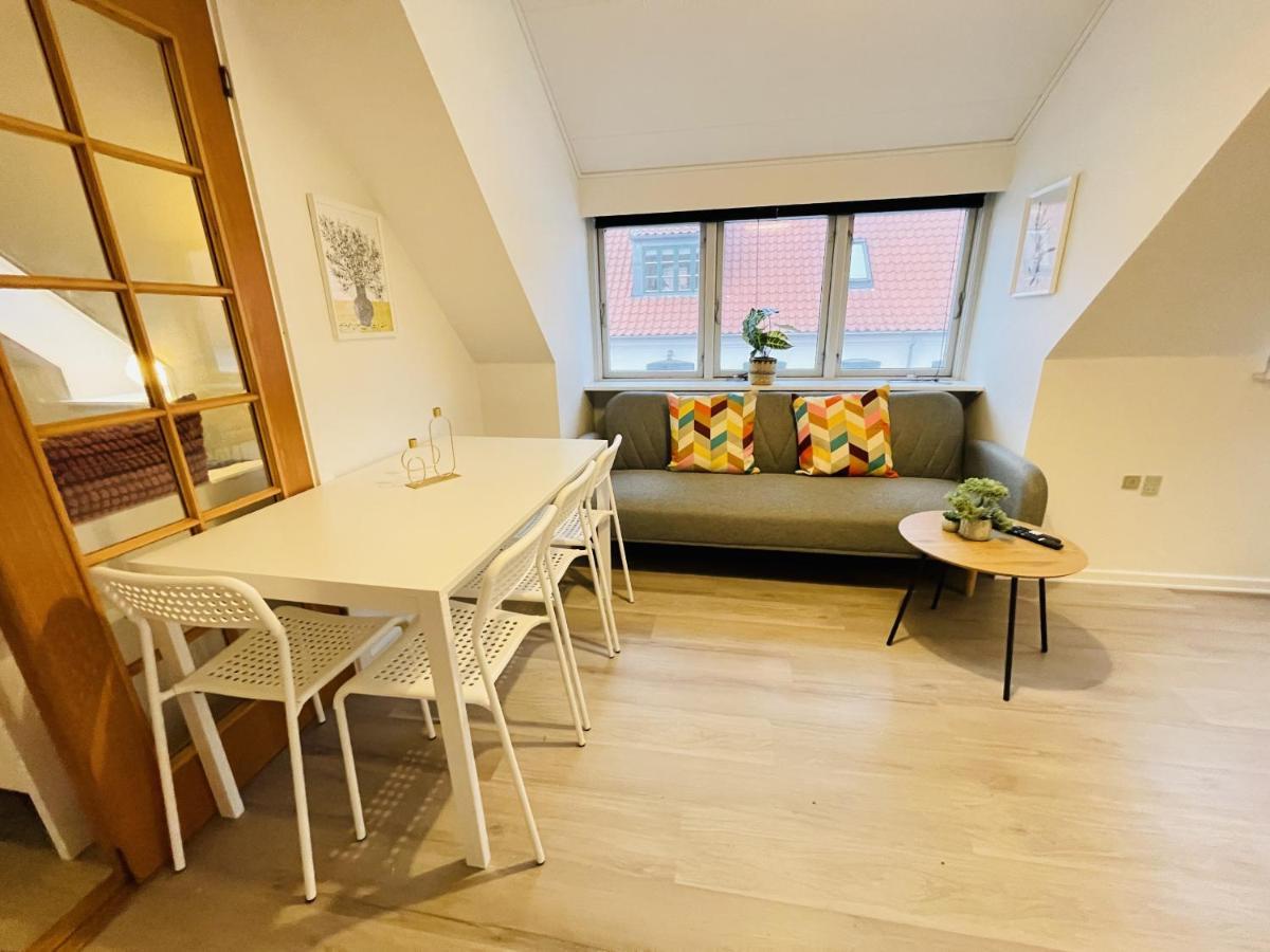 Aday - Great 1 Bedroom Central Apartment Hjørring Esterno foto