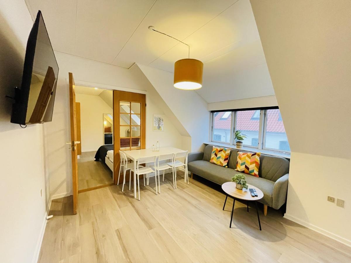 Aday - Great 1 Bedroom Central Apartment Hjørring Esterno foto