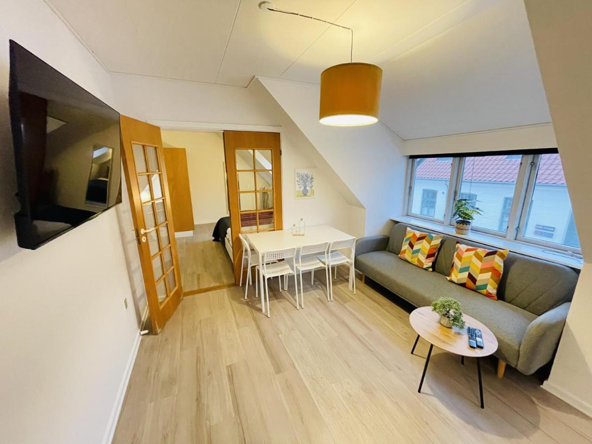 Aday - Great 1 Bedroom Central Apartment Hjørring Esterno foto